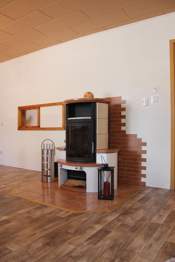 Landhaus "Zum Frosch" Kalbsrieth ภายนอก รูปภาพ